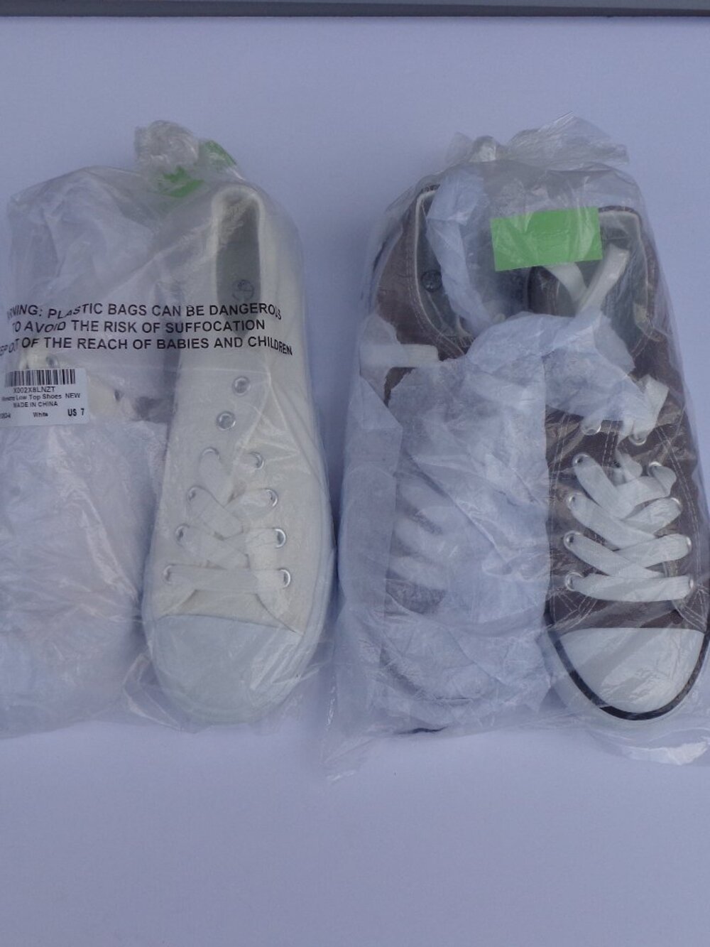 Set of 2 Classic Canvas Sneakers Low Top Casual Shoes Lace Up Women's Size 7